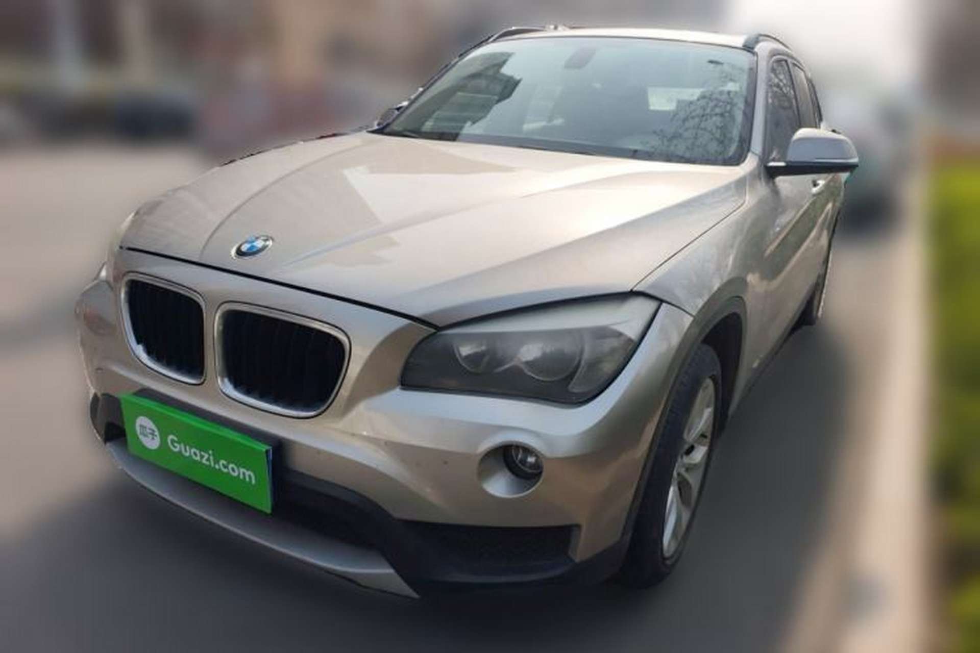 Used BMW X1 2014 sDrive18i Fashion Model Front Left 45 Deg
