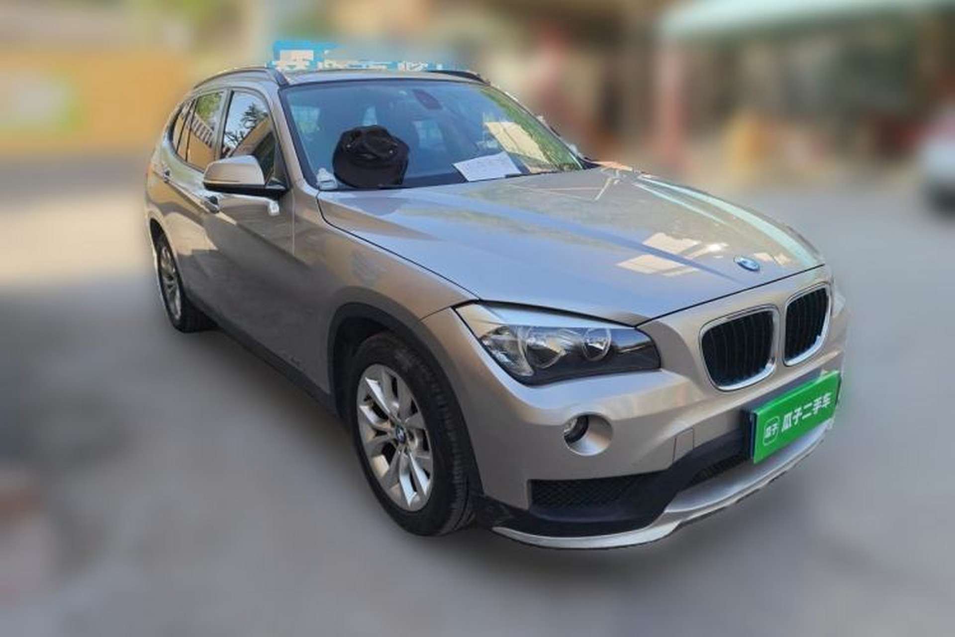 Used BMW X1 2014 sDrive18i Fashion Model Front Right 45 Deg
