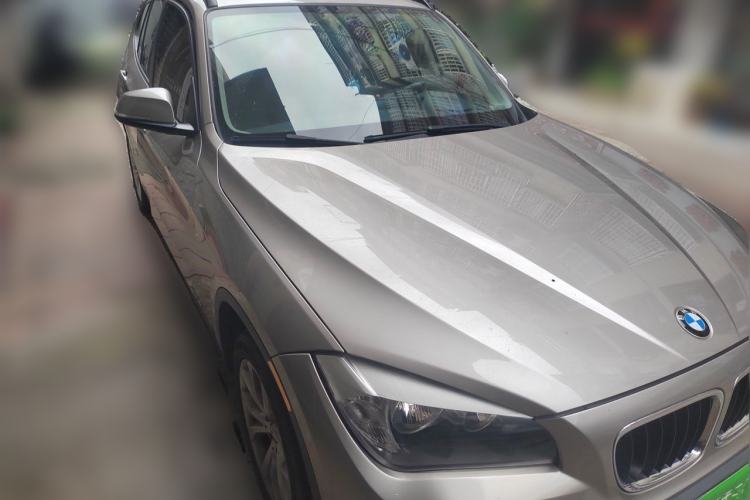Used BMW X1 2014 sDrive18i Fashion Model Front Right 45 Deg
