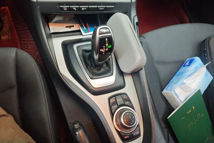 Used BMW X1 2014 sDrive18i Leading Model Gear Lever