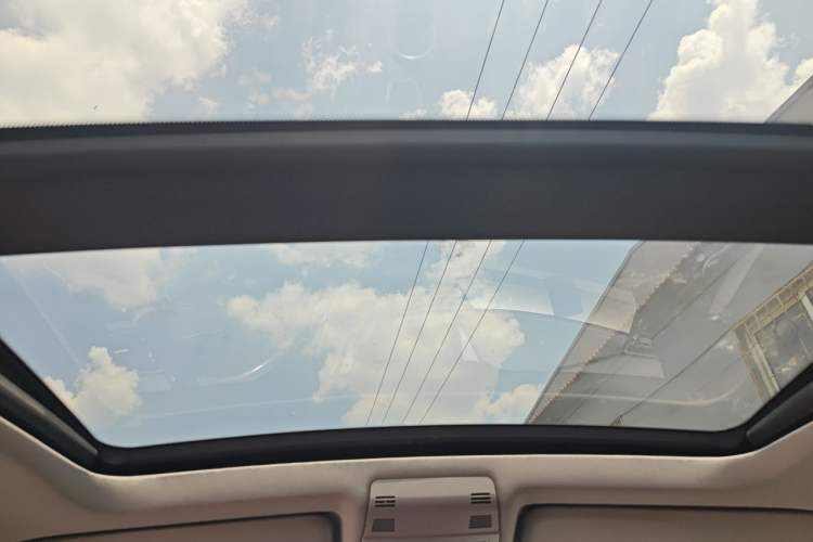 Used BMW X1 2014 sDrive18i Fashion Model Headliner