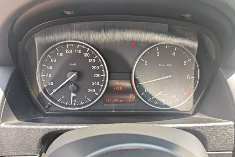 Used BMW X1 2014 sDrive18i Fashion Model Instrument Cluster