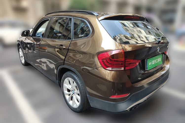 Used BMW X1 2014 sDrive18i Fashion Model Rear Left 45 Deg