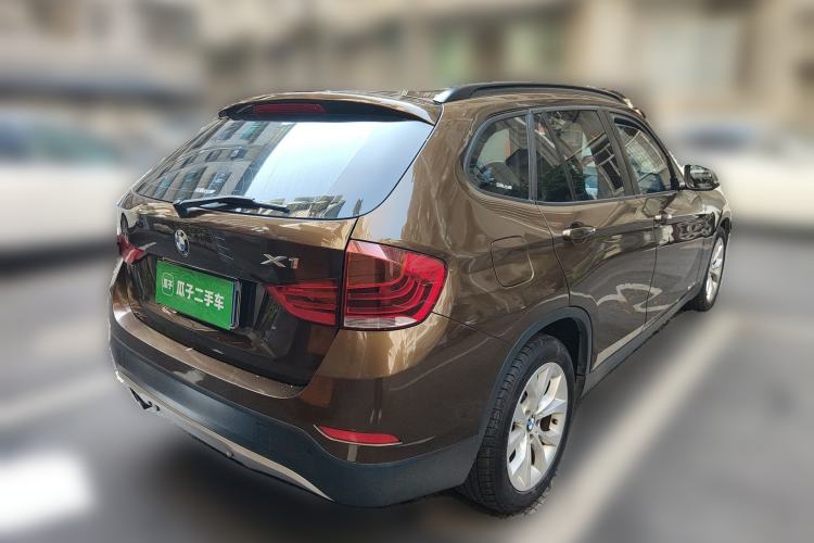 Used BMW X1 2014 sDrive18i Fashion Model Rear Right 45 Deg