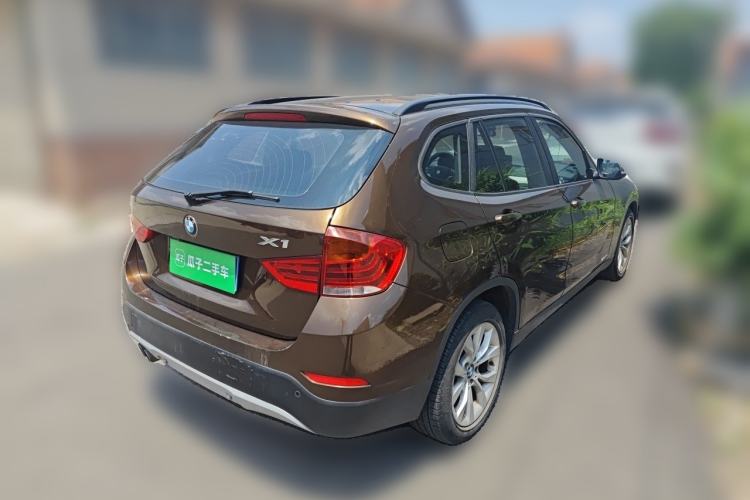 Used BMW X1 2014 sDrive18i Fashion Model Rear Right 45 Deg