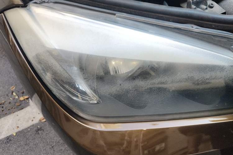 Used BMW X1 2014 sDrive18i Fashion Model Right Front Headlight