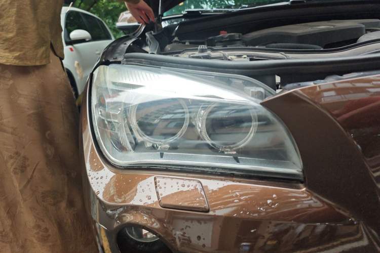Used BMW X1 2014 sDrive18i Leading Model Right Front Headlight