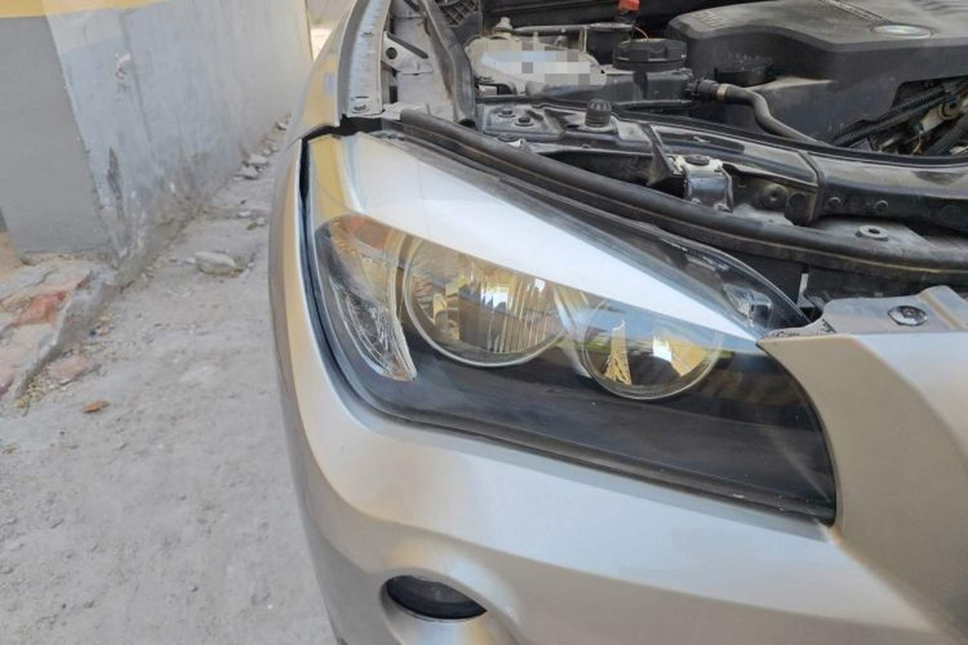 Used BMW X1 2014 sDrive18i Fashion Model Right Front Headlight