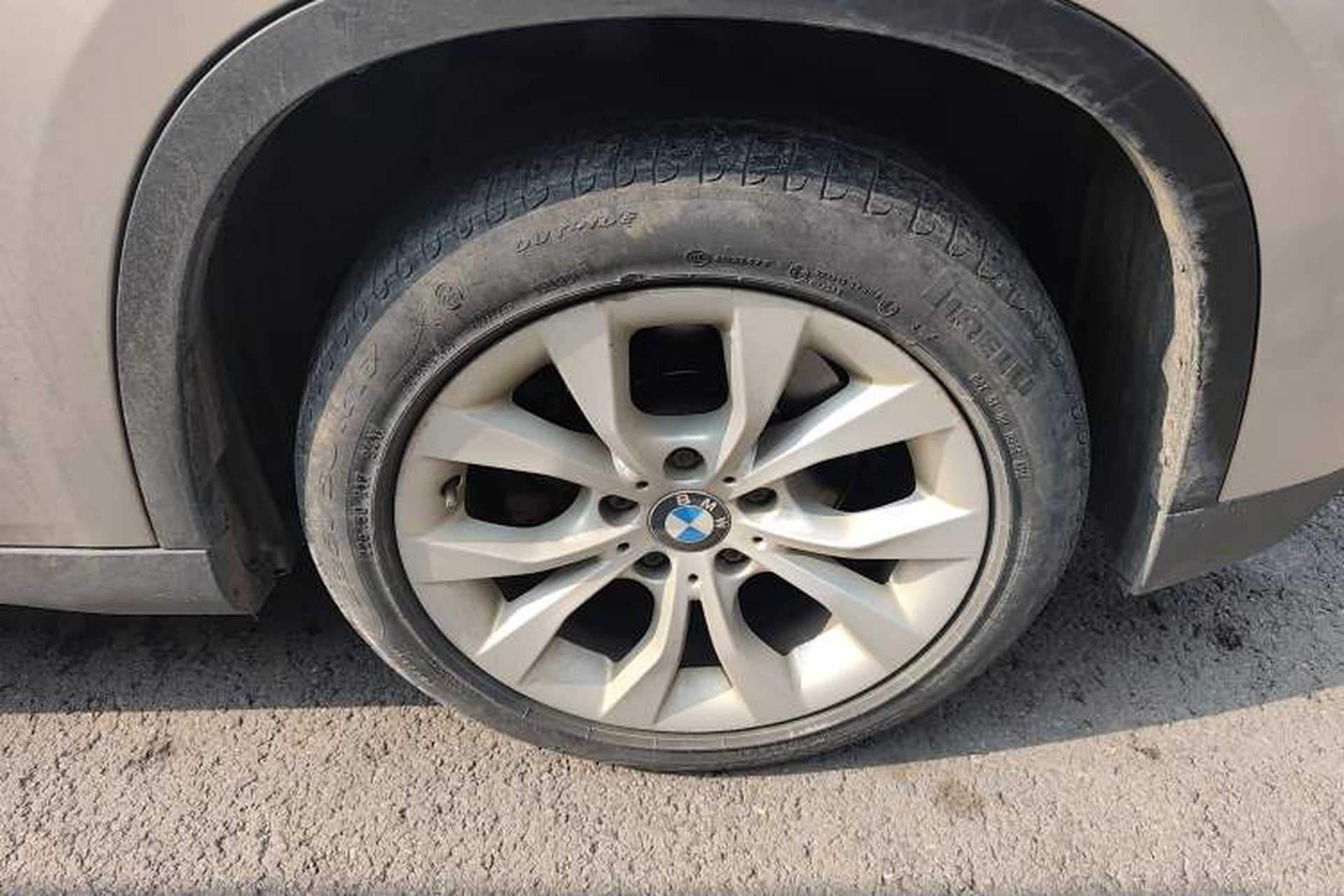 Used BMW X1 2014 sDrive18i Fashion Model Right Front Wheel Hub