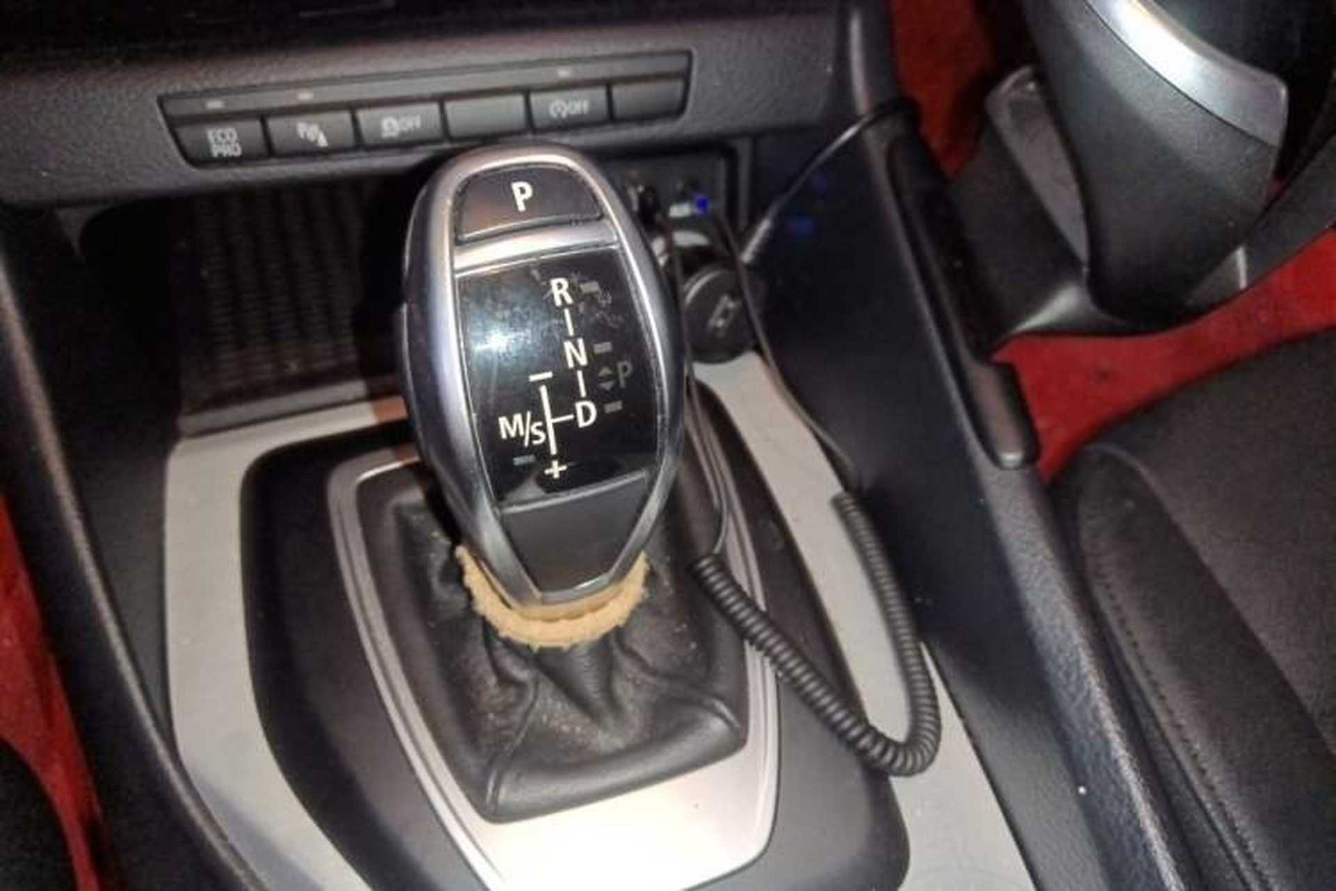 Used BMW X1 2014 sDrive18i Leading Model Gear Lever
