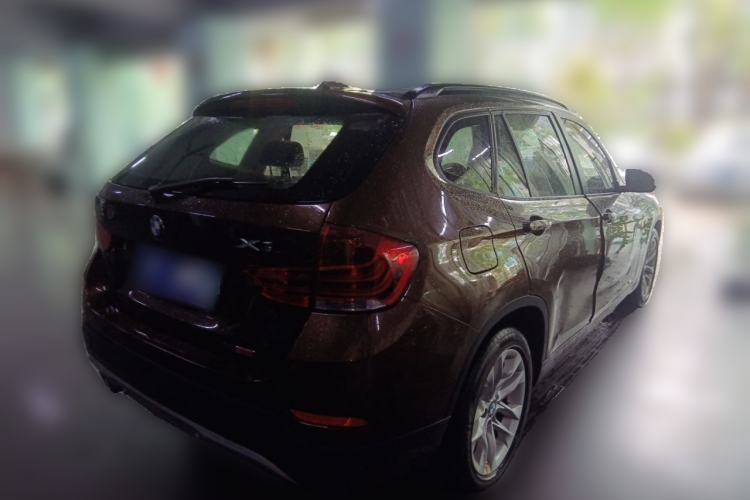 Used BMW X1 2014 sDrive18i Leading Model Rear Right 45 Deg