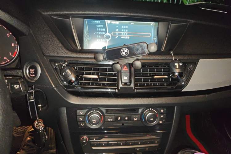Used BMW X1 2014 sDrive18i Leading Model Audio And AC Panel