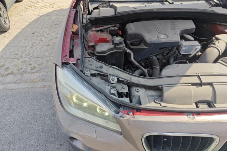 Used BMW X1 2014 sDrive18i Leading Model Engine Bay Right