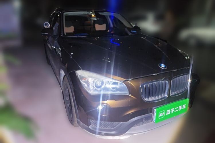 Used BMW X1 2014 sDrive18i Leading Model Front Right 45 Deg