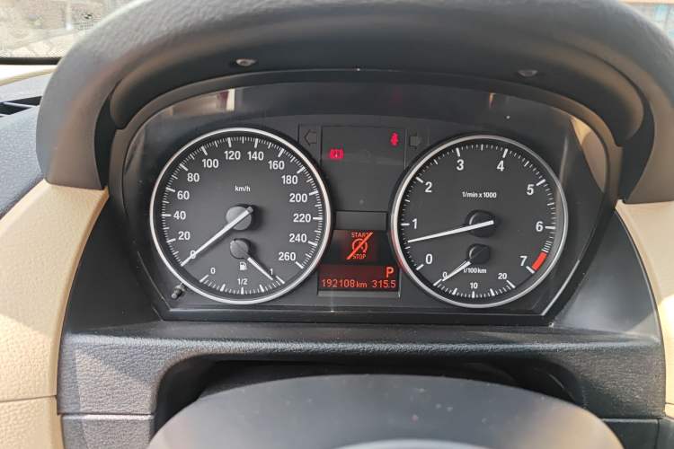 Used BMW X1 2014 sDrive18i Leading Model Instrument Cluster
