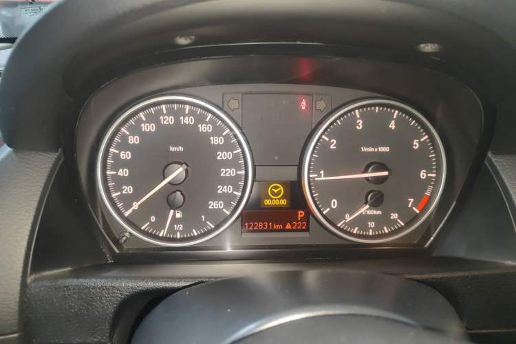 Used BMW X1 2014 sDrive18i Fashion Model Instrument Cluster