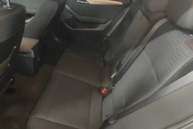 Used BMW X1 2014 sDrive18i Fashion Model Interior 4