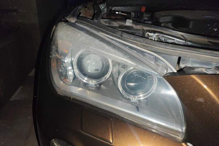 Used BMW X1 2014 sDrive18i Leading Model Right Front Headlight