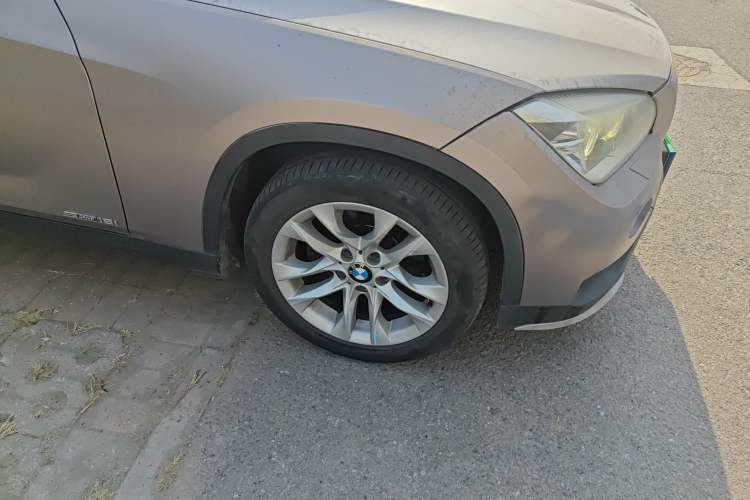Used BMW X1 2014 sDrive18i Leading Model Right Front Wheel Hub