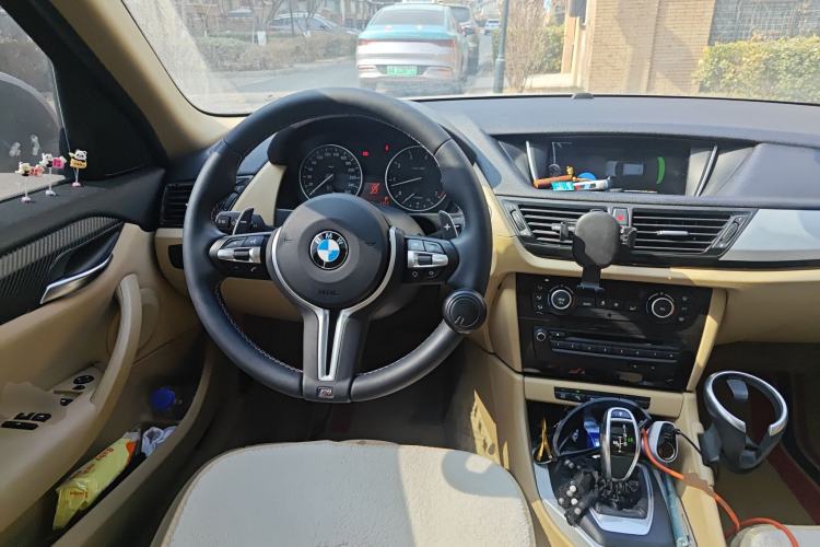Used BMW X1 2014 sDrive18i Leading Model Steering Wheel
