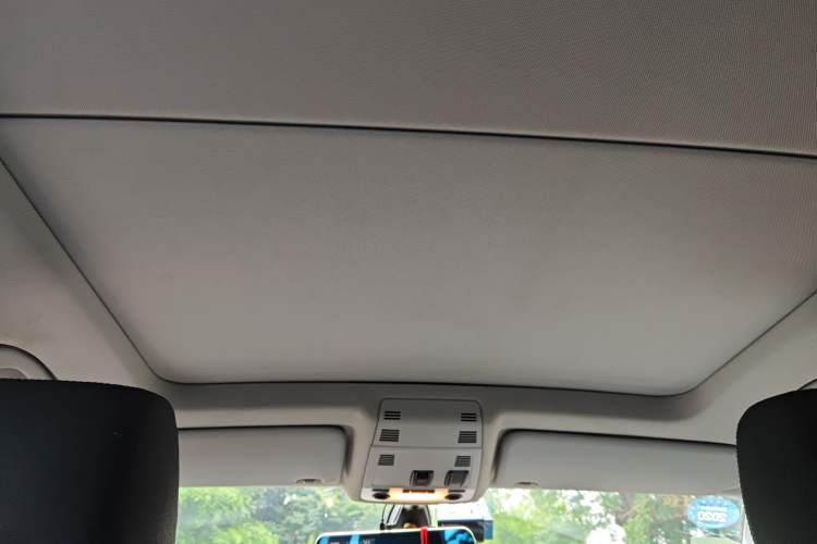 Used BMW X1 2014 sDrive18i Leading Model Headliner