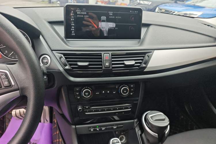 Used BMW X1 2014 sDrive18i Leading Model Audio And AC Panel