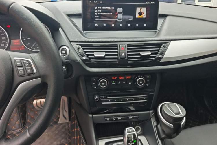 Used BMW X1 2014 sDrive18i Leading Model Audio And AC Panel