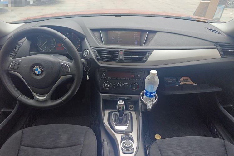 Used BMW X1 2014 sDrive18i Fashion Model Center Console