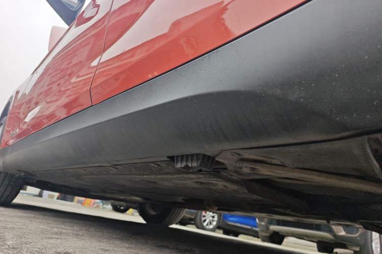 Used BMW X1 2014 sDrive18i Leading Model Left Side Sill