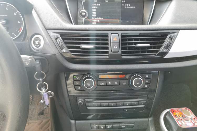 Used BMW X1 2014 sDrive18i Leading Model Audio And AC Panel