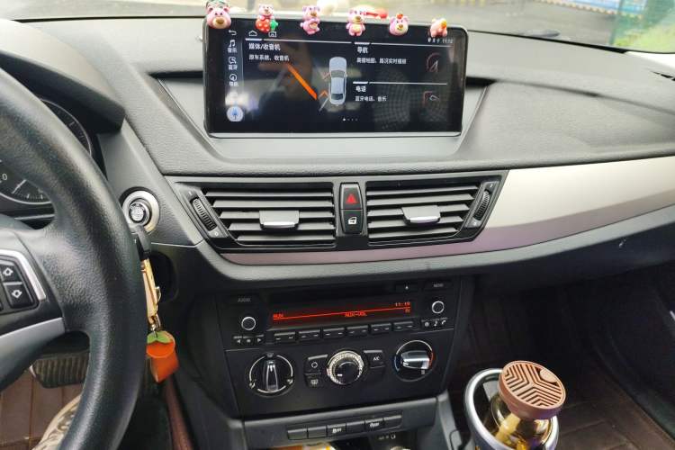 Used BMW X1 2014 sDrive18i Fashion Model Audio And AC Panel