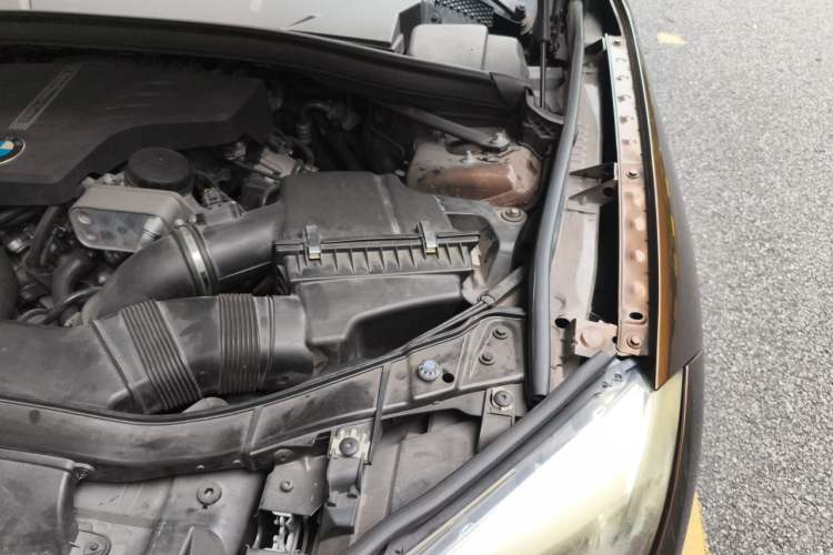 Used BMW X1 2014 sDrive18i Leading Model Engine Bay Left