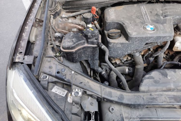 Used BMW X1 2014 sDrive18i Leading Model Engine Bay Right