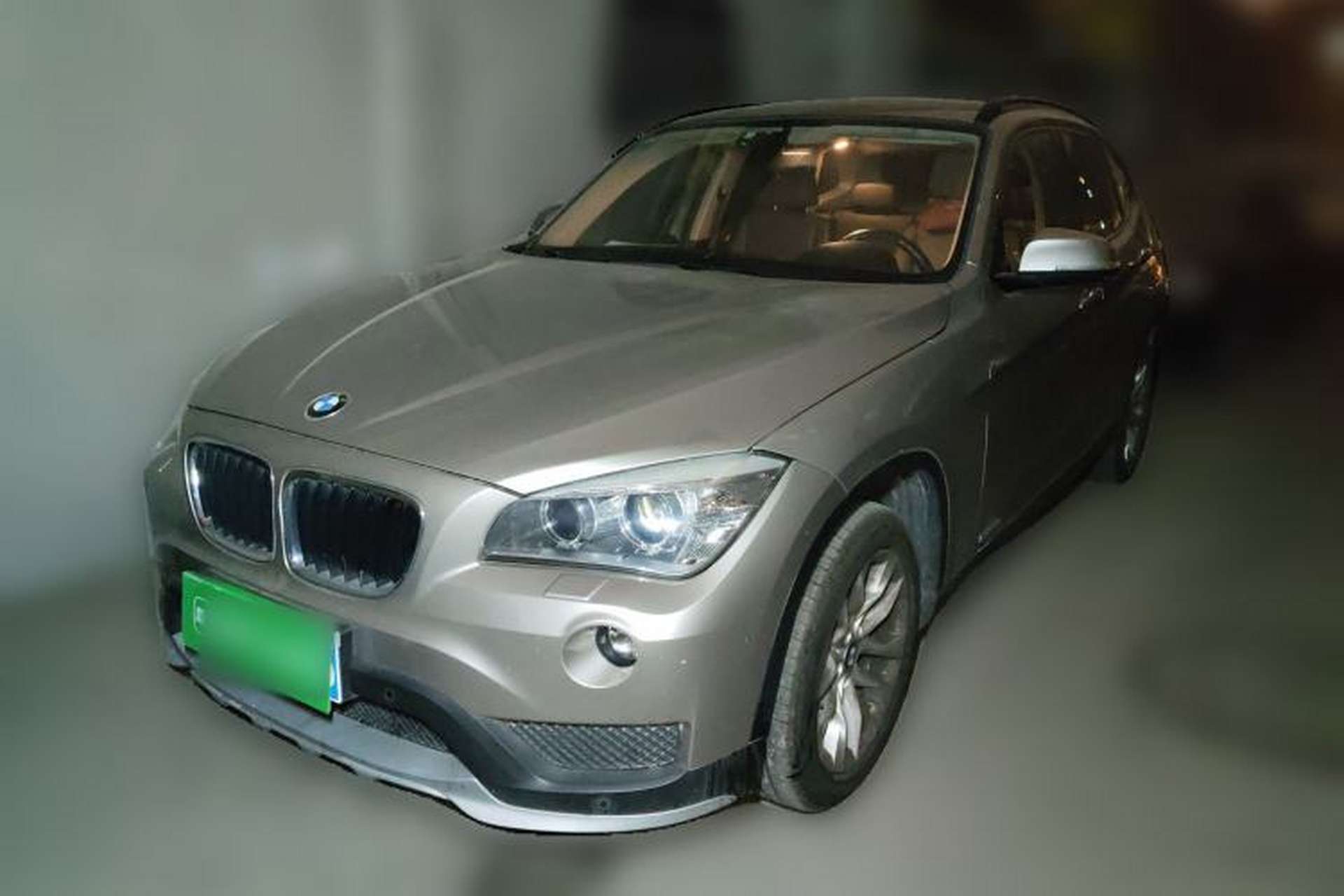 Used BMW X1 2014 sDrive18i Leading Model Front Left 45 Deg