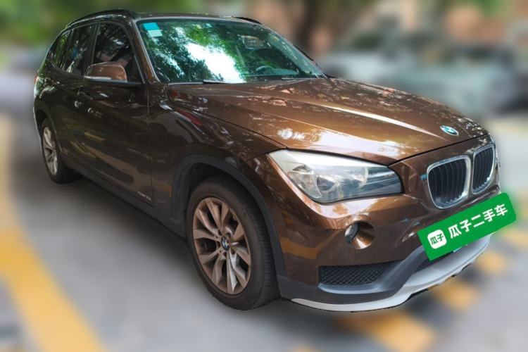 Used BMW X1 2014 sDrive18i Leading Model Front Right 45 Deg