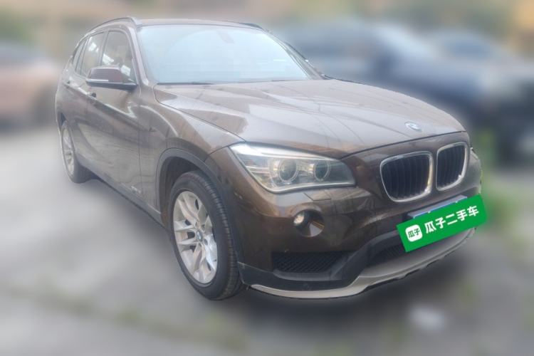Used BMW X1 2014 sDrive18i Fashion Model Front Right 45 Deg