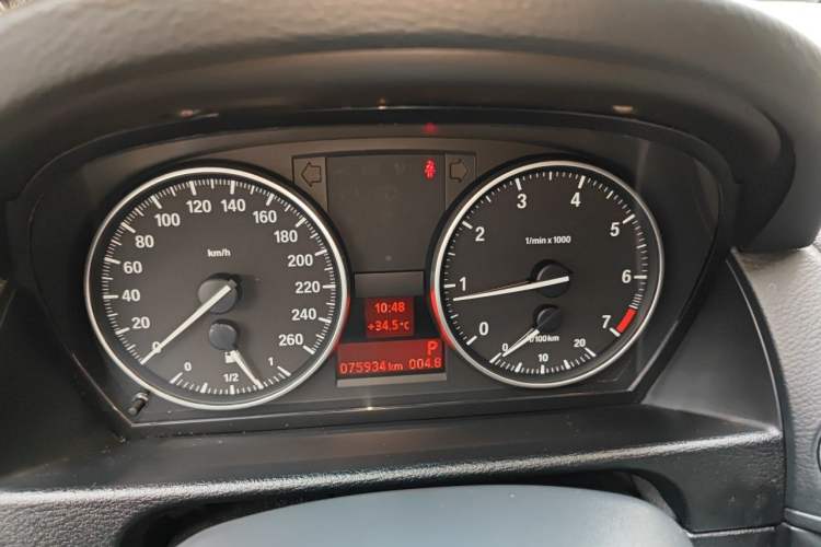 Used BMW X1 2014 sDrive18i Leading Model Instrument Cluster