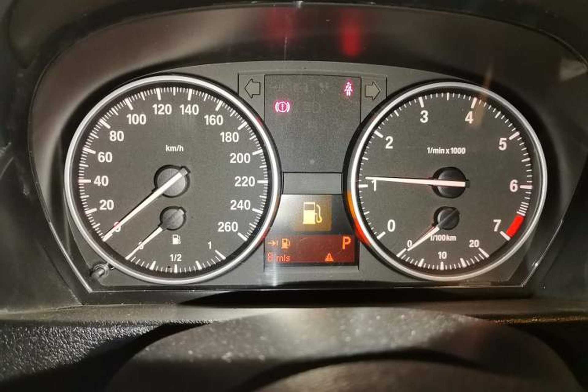 Used BMW X1 2014 sDrive18i Fashion Model Instrument Cluster