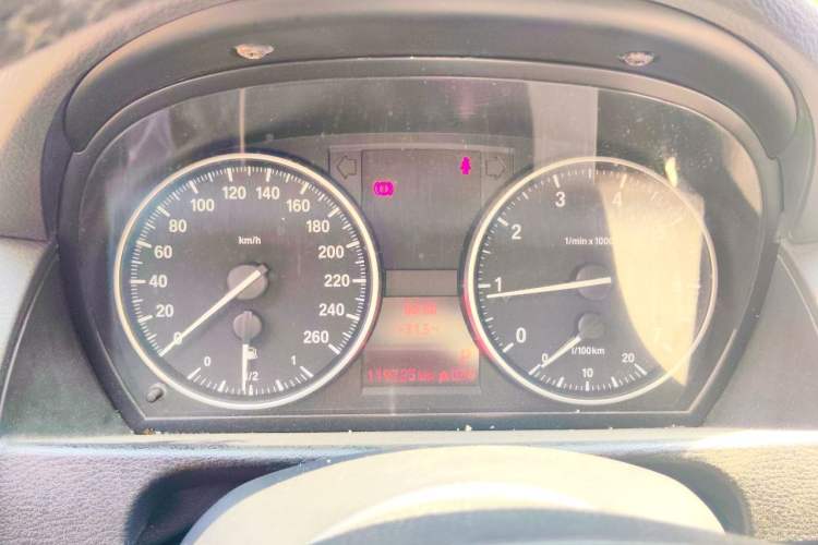 Used BMW X1 2014 sDrive18i Fashion Model Instrument Cluster