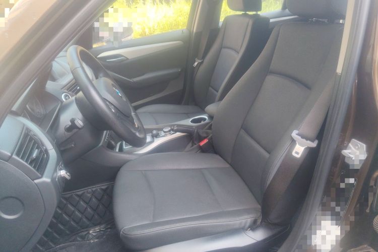Used BMW X1 2014 sDrive18i Fashion Model Left Front Seat
