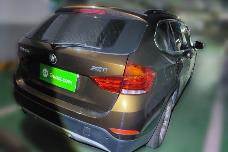 Used BMW X1 2014 sDrive18i Fashion Model Rear Right 45 Deg