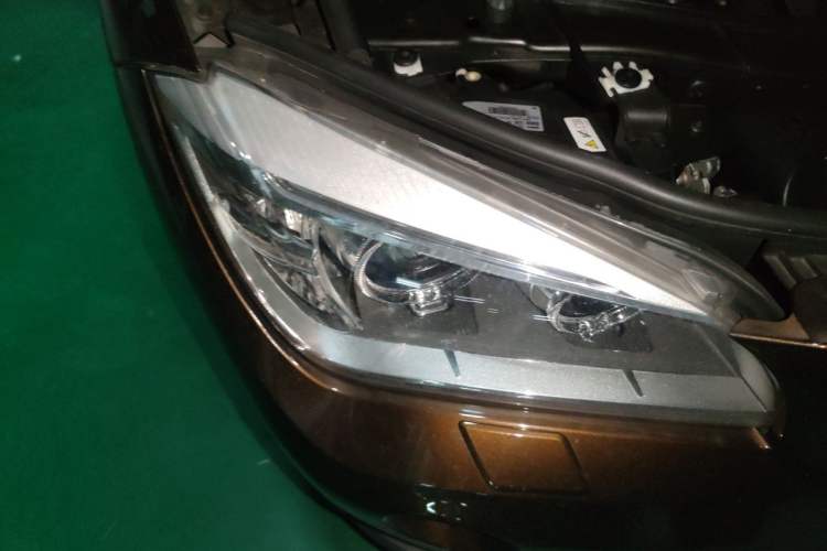 Used BMW X1 2014 sDrive18i Leading Model Right Front Headlight
