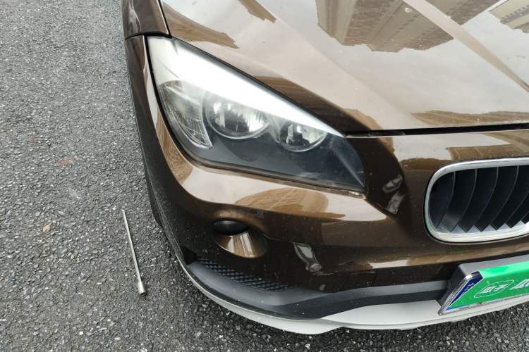Used BMW X1 2014 sDrive18i Fashion Model Right Front Headlight