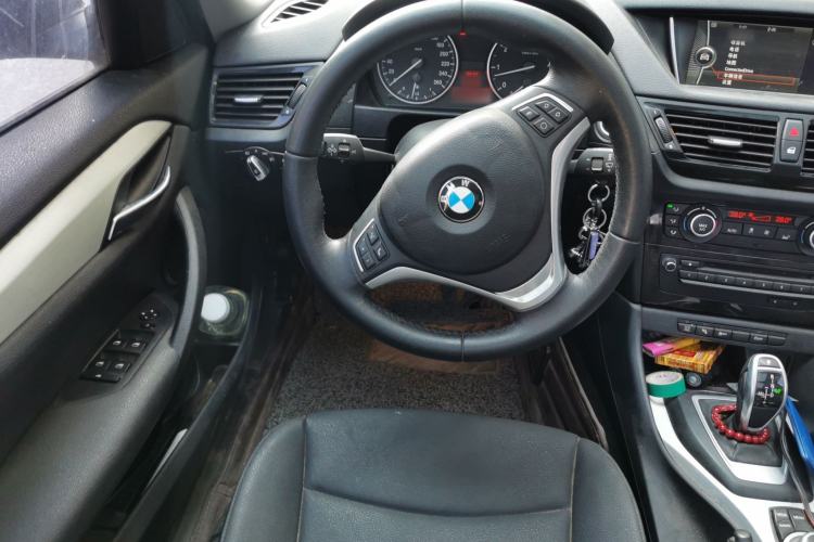 Used BMW X1 2014 sDrive18i Leading Model Steering Wheel