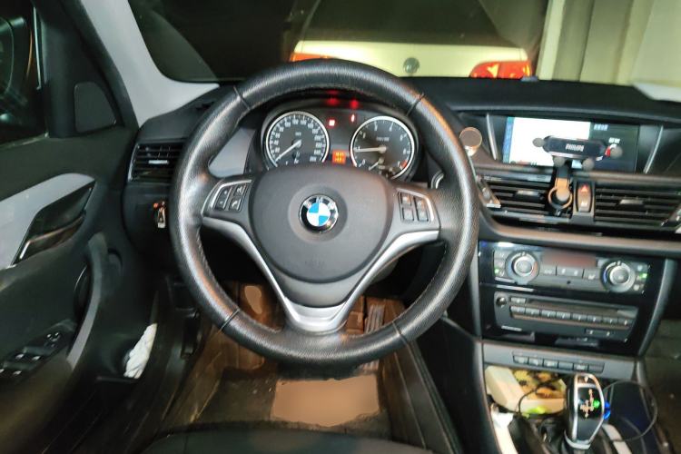 Used BMW X1 2014 sDrive18i Leading Model Steering Wheel