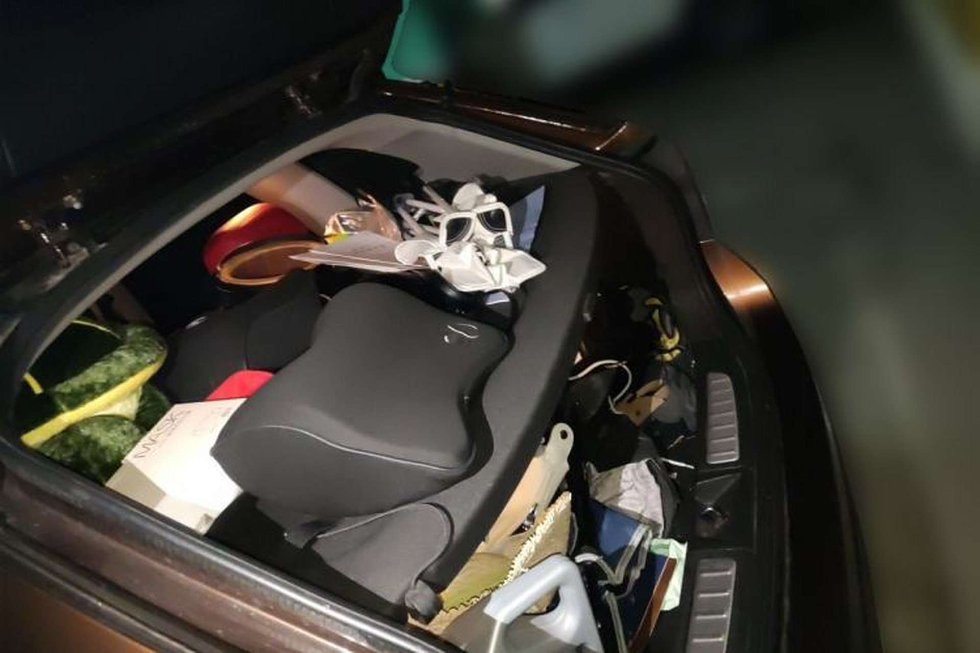 Used BMW X1 2014 sDrive18i Fashion Model Trunk