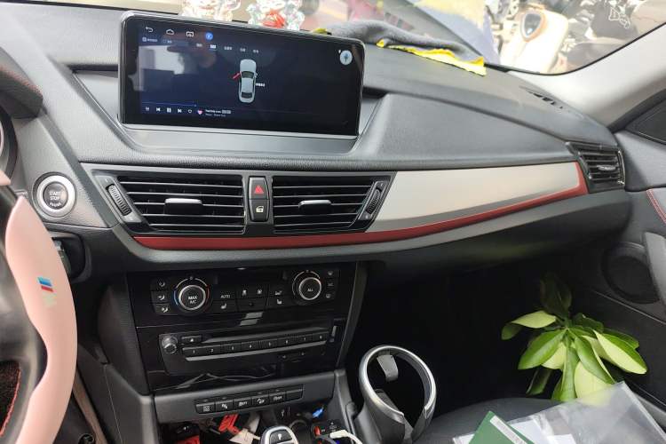 Used BMW X1 2014 xDrive20i Sports Design Package Audio And AC Panel