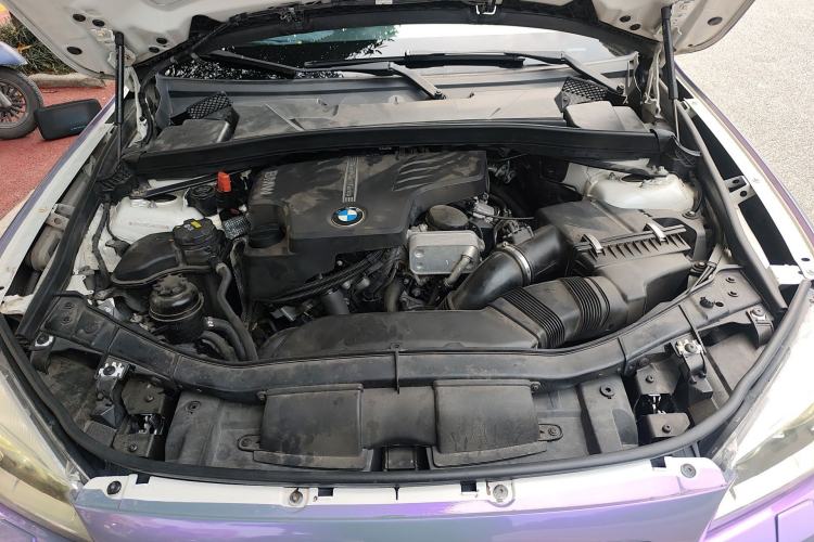 Used BMW X1 2014 xDrive20i Sports Design Package Engine Bay