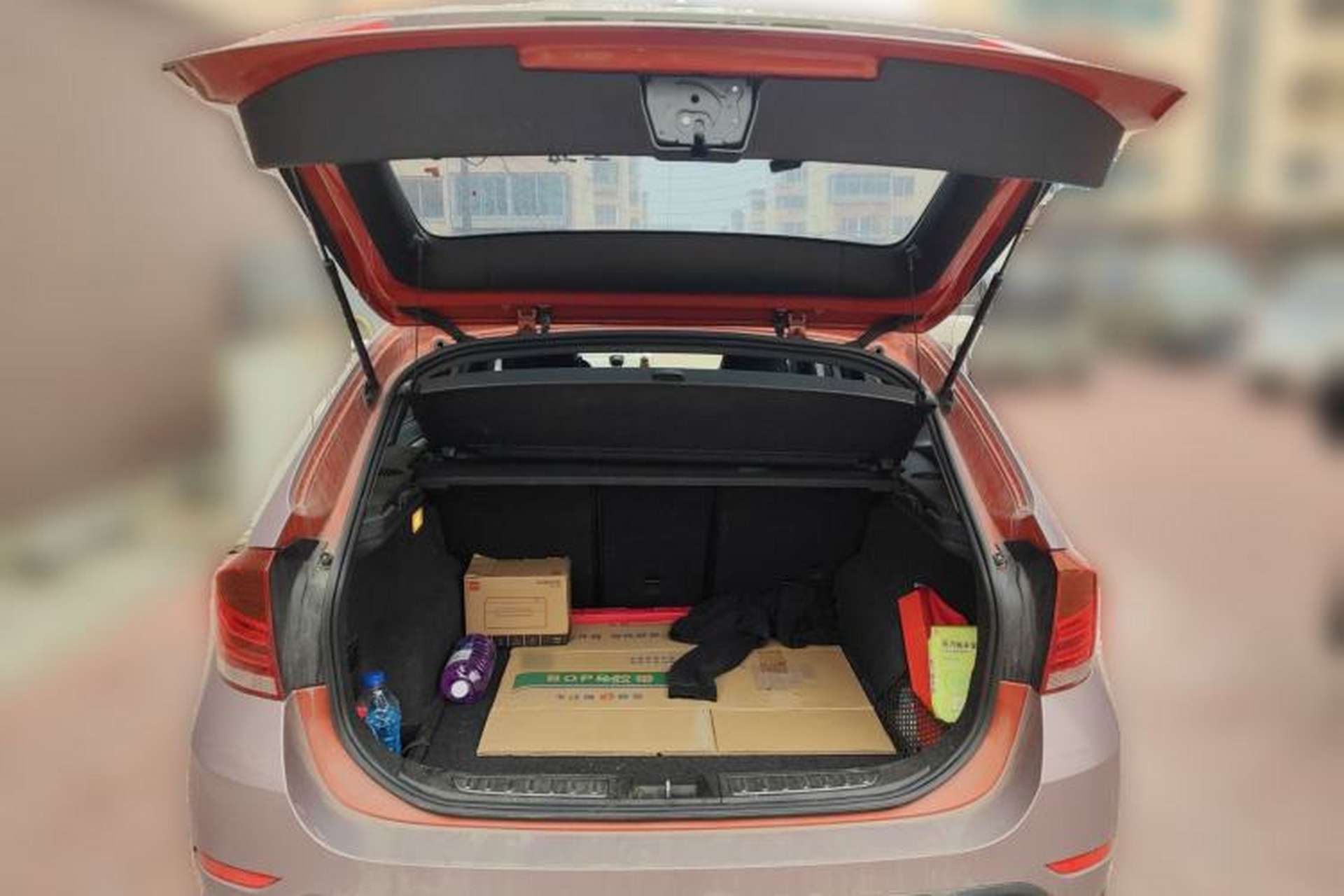 Used BMW X1 2014 sDrive18i Fashion Model Trunk