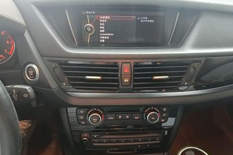 Used BMW X1 2014 sDrive18i X Design Package Audio And AC Panel